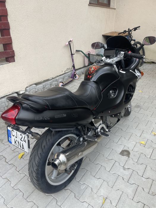 Suzuki GSX 600F Katana – 2001