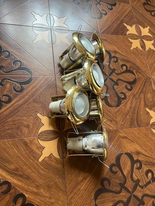 Люстра потолочная гологень