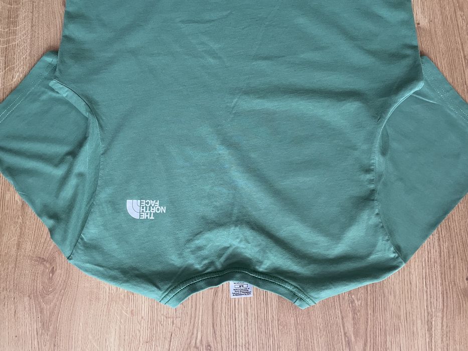The North Face Green Tshirt M