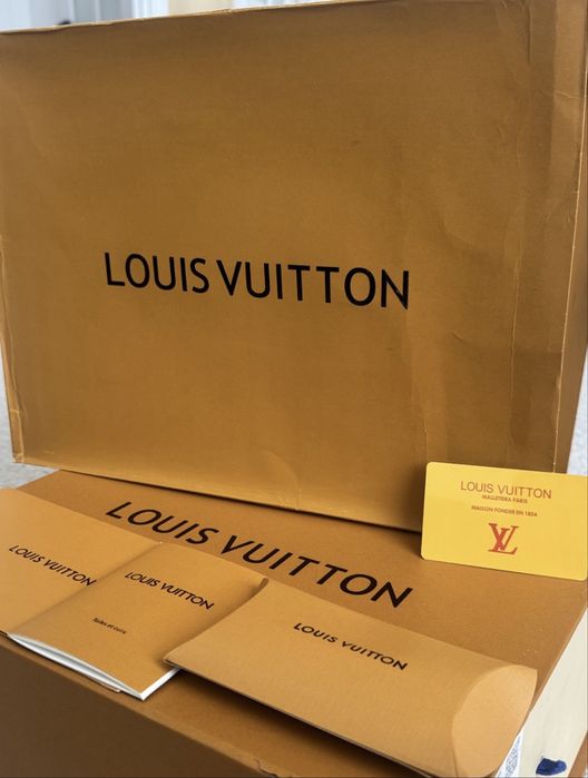оригинальные кроссовки Louis Vuitton