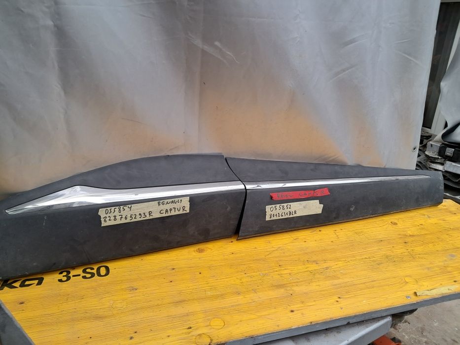 Лайсна врата  дясна Renault captur