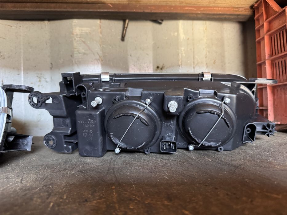 Фары на мазда 626 птичка