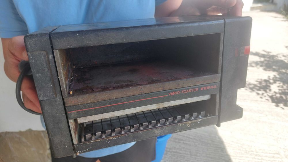 Грил фурна дефектен