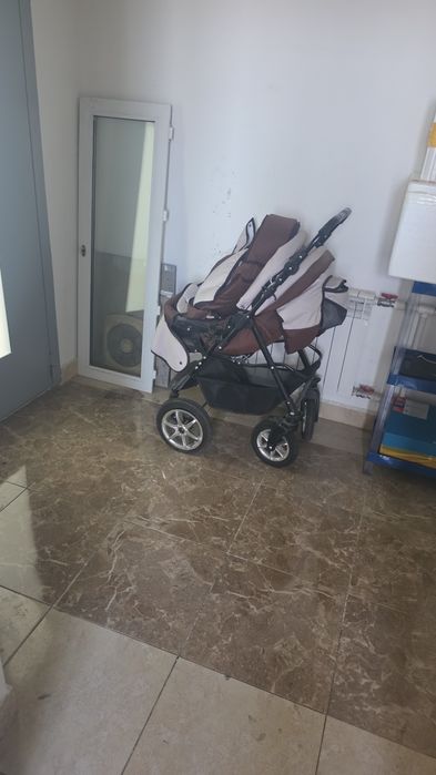 Одам каляску в илеальном срстояни