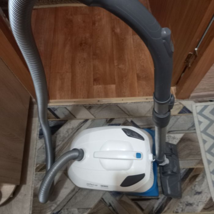 Продам  пылесос perfect air THOMAS