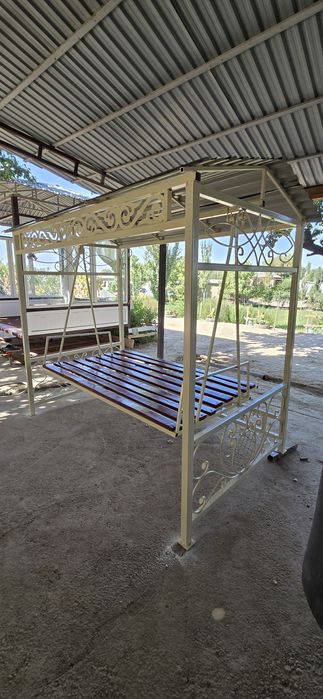 Качеля сатылады.