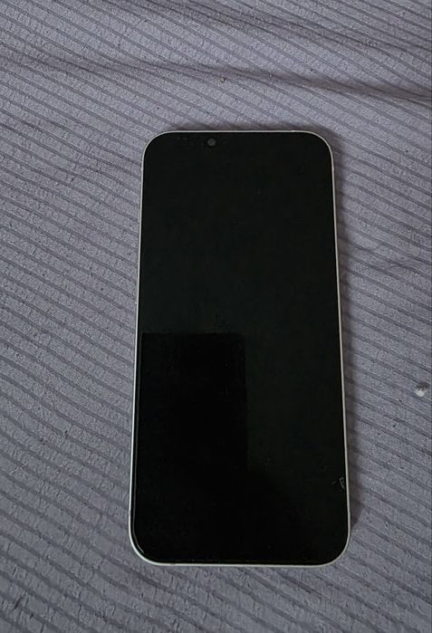 Продам или обменяю iPhone 13, айфон 13