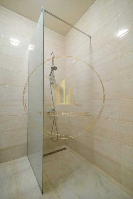 Дава се под наем Тристаен апартамент в Варна, Гръцка махала - 85 кв.м за 1400 € - Снимка #11