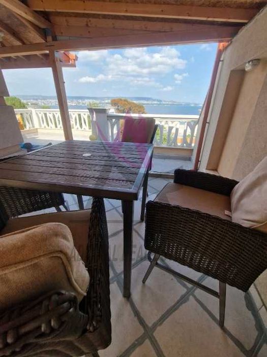 Дава се под наем Двустаен апартамент в Варна, Аспарухово - 137 кв.м за 800 € - Снимка #3