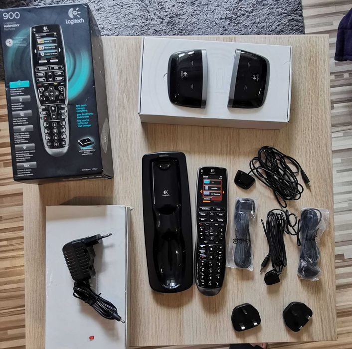 Telecomanda Logitech Harmony 900 Noua