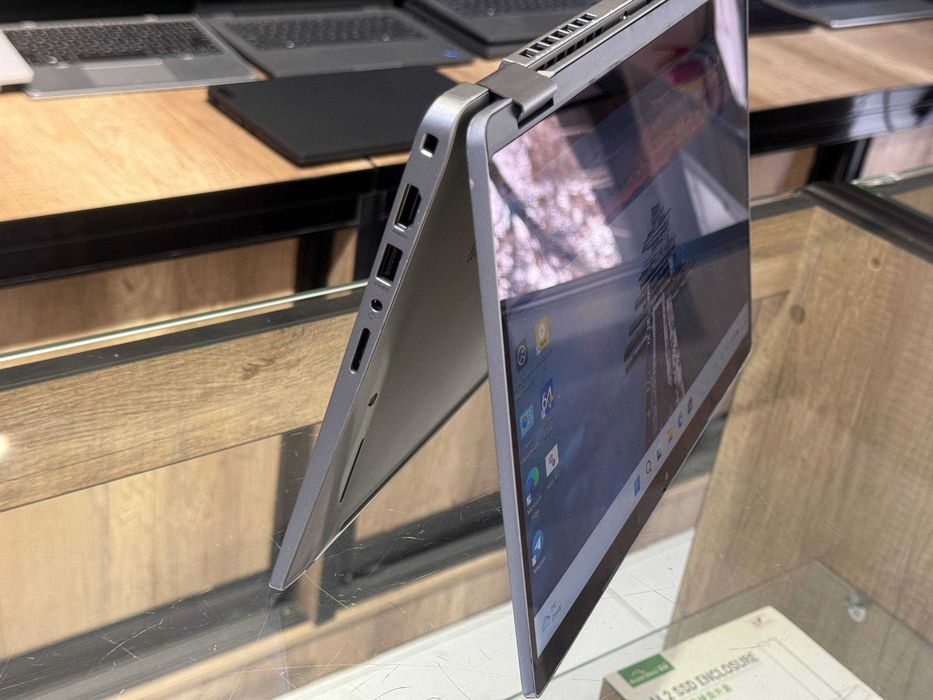 DELL Latitude 5320 2-in-1 Core i5-1145G7 озу8гб 256ssd сенсорный