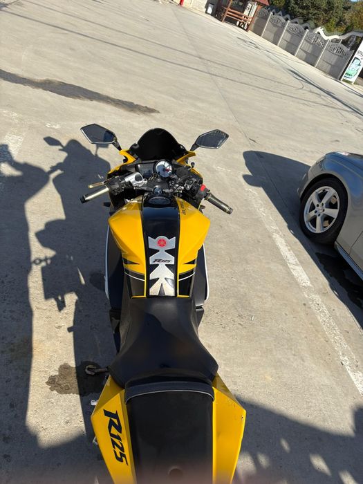 Yamaha yzf r 125 cc