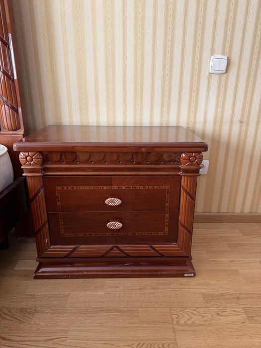 Спальный гарнитур