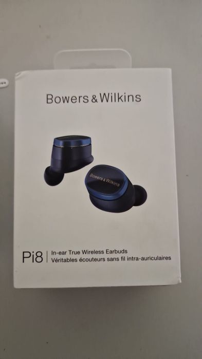 Bowers & Wilkins Pi8