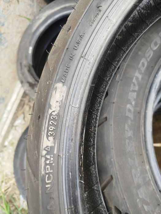 Anvelope moto R16