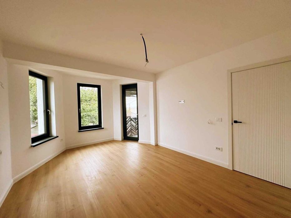 Casă Mărăcineni 2025 Eficientă Energetic/ Gaz - Trifazic - Apa - Canal - Asfalt - Acte pregătite