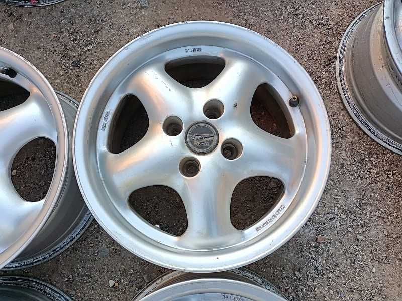 Продам оригинальные легкосплавные диски