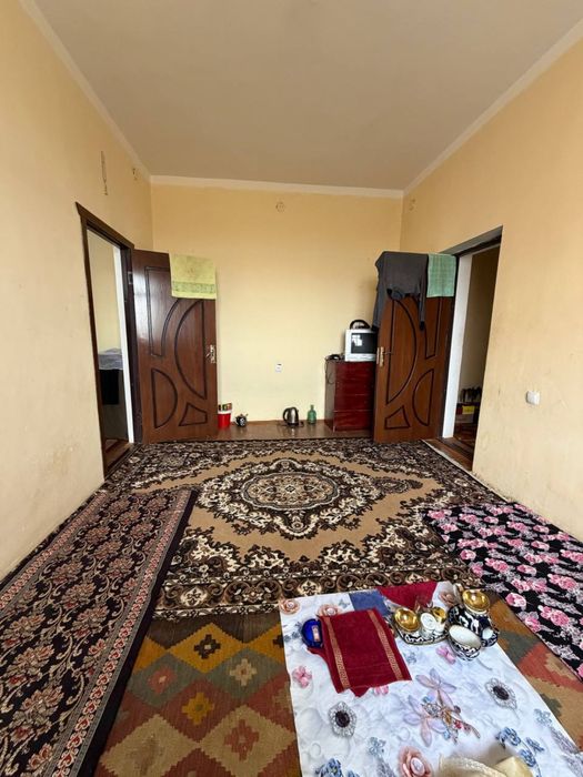 Дом сотилади 2 хонали срочнооо!!!