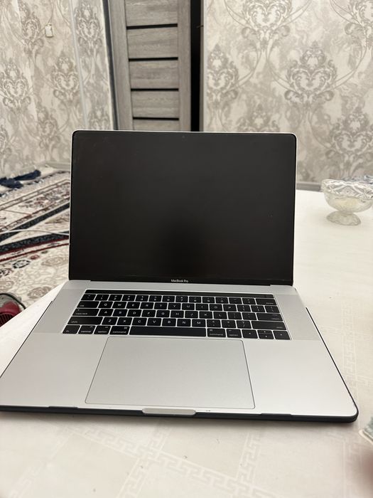 Satıladı ekran ketip qaldı