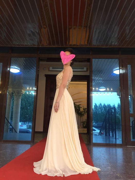 Продам платье вечернее