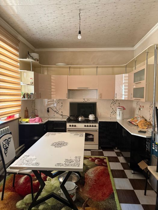 5 бөлмелі жер үй