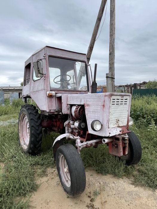 Продам трактор Т-25