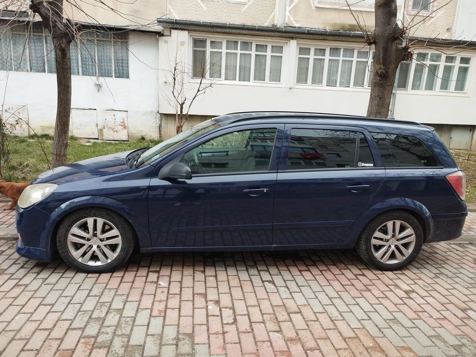Vând Opel Astra h