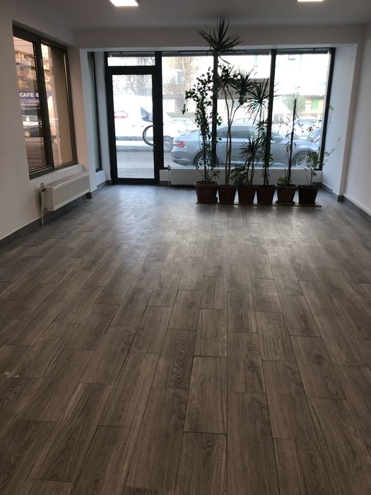 Inchiriez spatiu comercial stradal, toate utilitatile