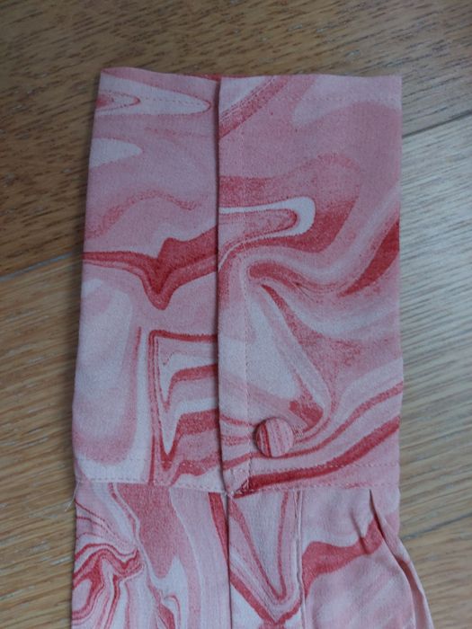 Bluză cu imprimeu marmorat