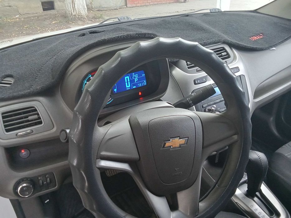 Продам Автомобиль шевроле кобальт