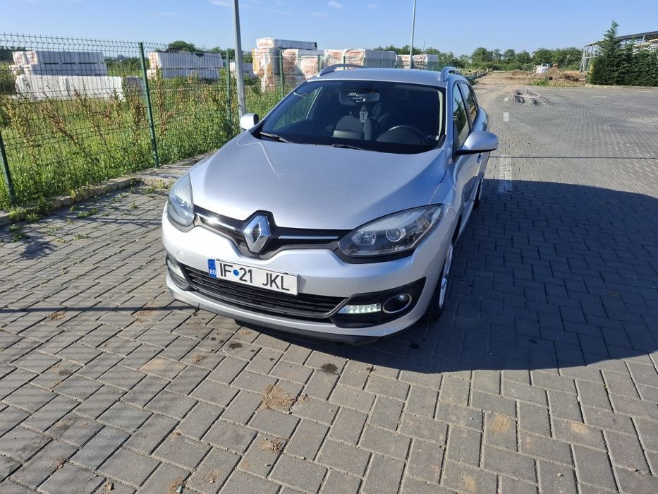 Renault Megane 3  unic prop Ro 1.5dci euro 5 110cp an 2014 luna 10