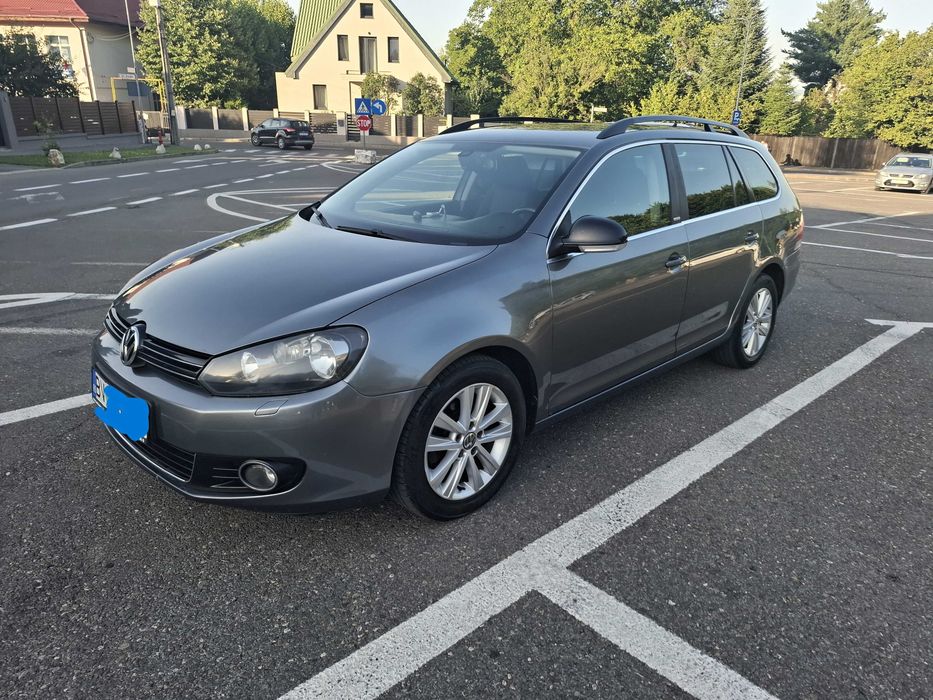 Vând VW Golf 6 Style 1.6 TDI 105 CP, an 2012