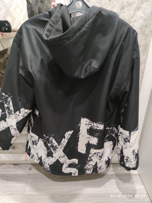 Демисезонная куртка