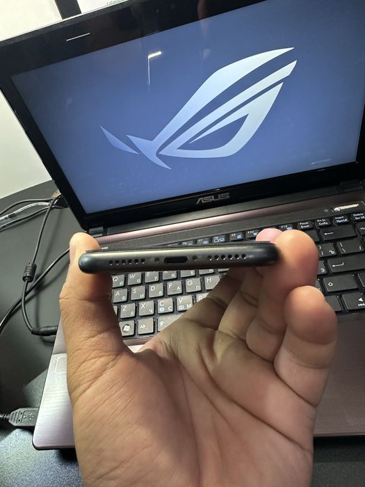 iPhone 11 64 GB срочно