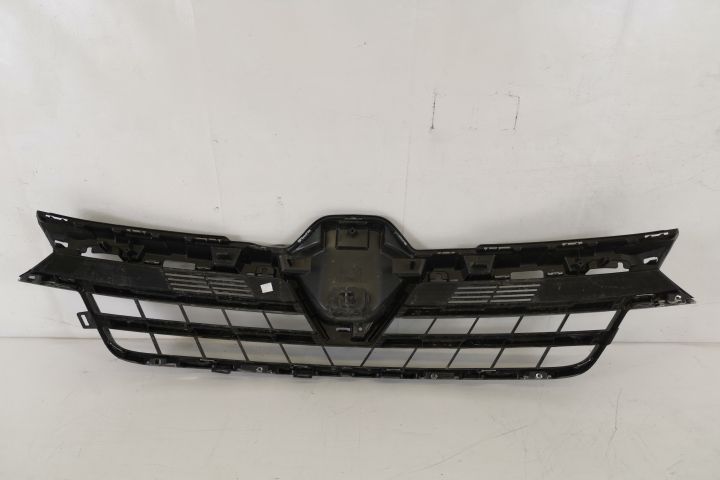 Grila Centrala Originala In Stare Buna 3 Gen Renault  Express