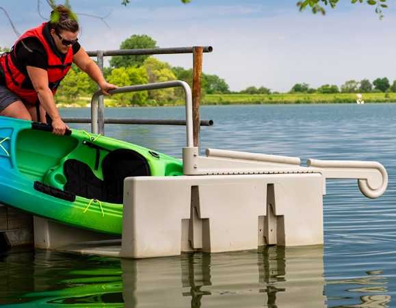 Rampa lansare caiace riot, exo kayaks , galaxy agrement sit on top