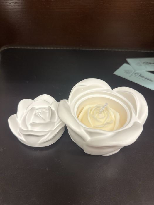 Керамична роза - декорация за дома. Свещ от соев восък