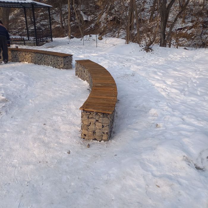 Декоративные изделия для сада, огородов