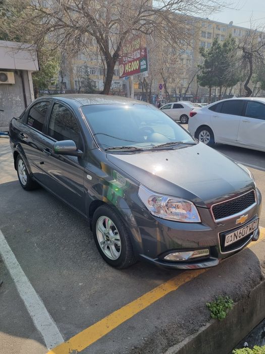 Нексия3. 4 позиция в отличном состоянии.