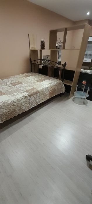 Дава се под наем Двустаен апартамент в Плевен, Идеален център - 70 кв.м за 408 € - Снимка #10