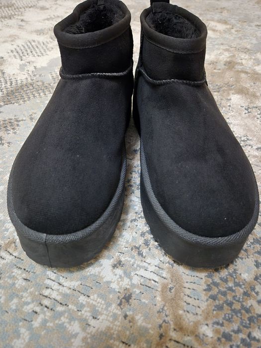 Ghete ugg mar. 37