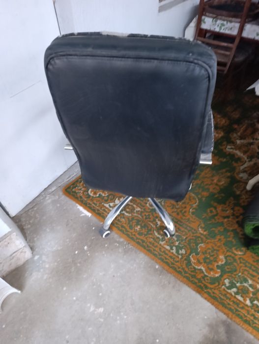 Продам кресло в хорошем состоянии