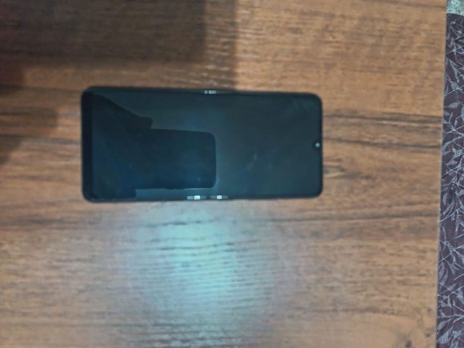 Продам телефон самсунг а32