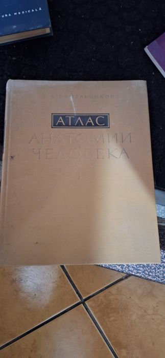 Vând cărți medicină