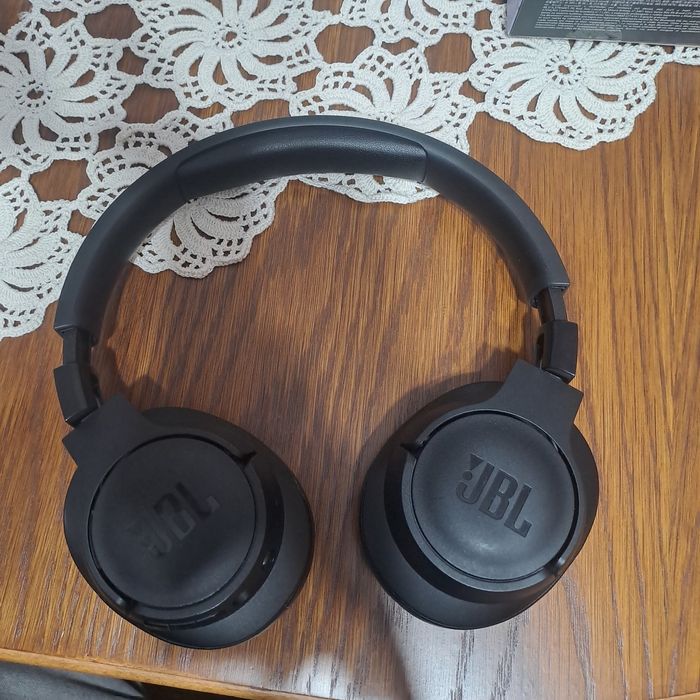 Casti JBL tune 720bt