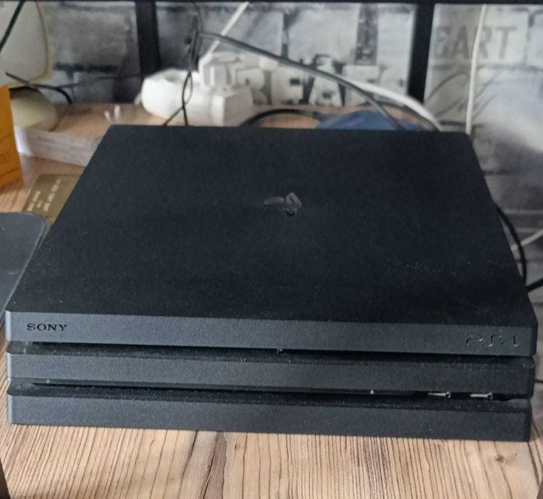 PlayStation 4 Pro + 30 игр