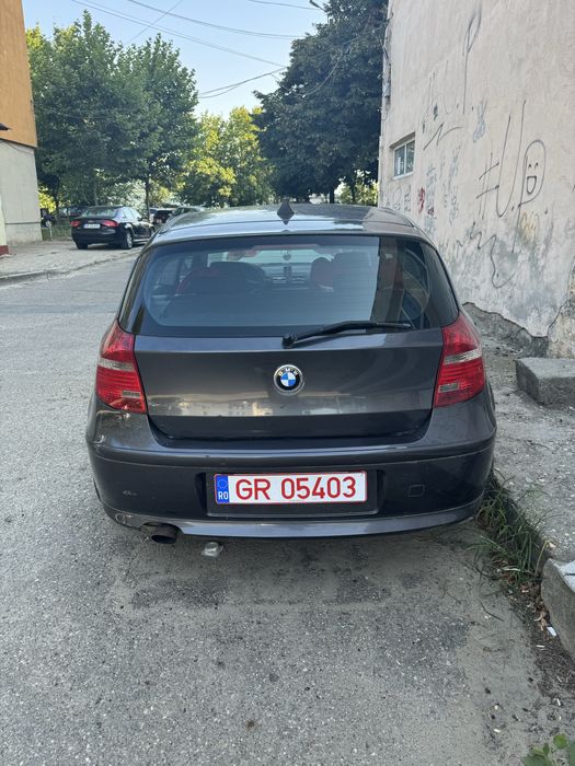 BMW 118i E81 2.0 benzina 143 CP 2007 trapa ,incalzire in scaune