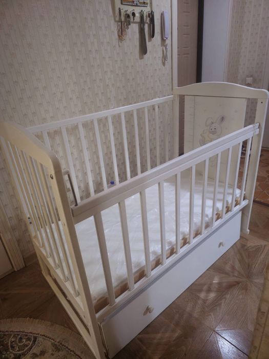 Продоется кровать