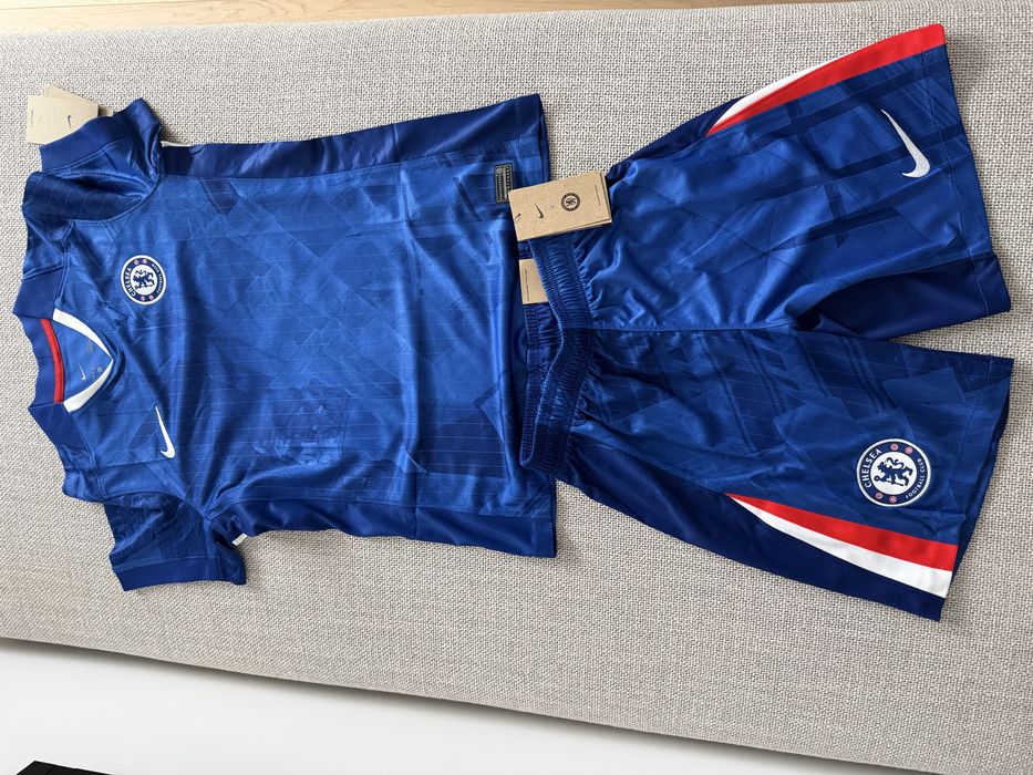Nike Chelsea 25/26 оригинален екип размер S Small