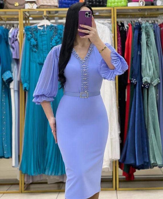 СРОЧНО ПРОДАМ  шикарное платье